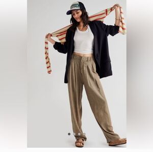 Free People Calla Linen Blend Pleated Trouser Pants. Size 0